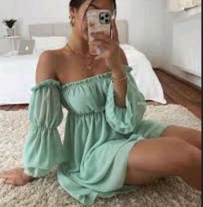 Chic Sea Green Ruffled Top