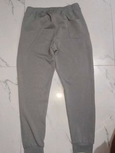 Gray Jogger Sweatpants with Zipper Pockets