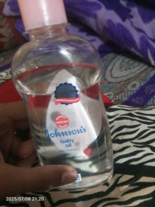 Johnson&#39;s Baby Oil