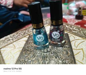 Sparkling Blue  and mix clr Nail Polish