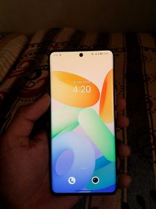 Vivo V25 Pro
