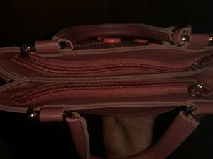 Chic and Elegant Smart Bag Suitable For Everyday