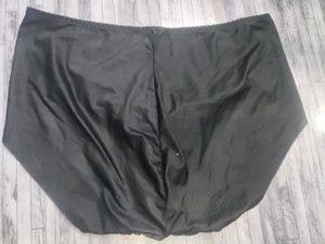 Black 32 Size 🌾
