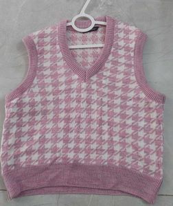 Women Printed Crop Sweater Vest