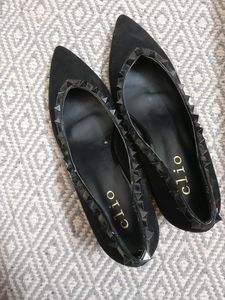 Beautiful Black Heels PRICE DROP