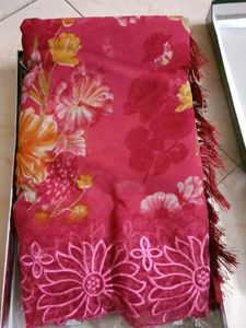 Neev Creation Thread Work Saree