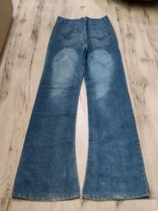 Ma2089 Sabrin bootcut jeans waist 28 inches