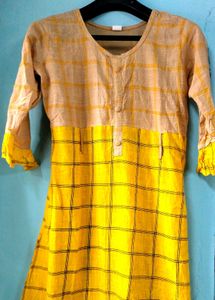 Fril Handed Cotton Kurti@₹99/297 Coins 🤑🪙