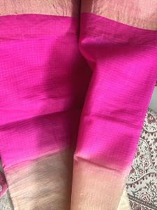 Beautiful Ombre Saree With Zari Border