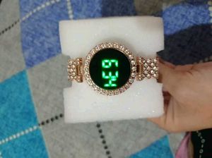 Women's Watch ⌚