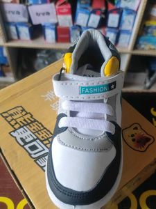 Stylish Kids High-Top Sneaker 3y-10y Boy 7-10 Size