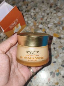 Pond's Bright Beauty Gel Creme