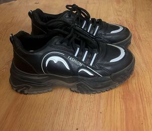 Black Fashion Sneakers