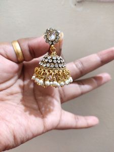 Awesome Quality Stone and pearl Jhumka's