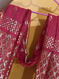 Red &amp; Gold Dupatta