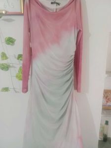 Am Here To Selling Western Dresses