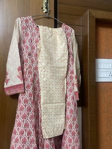 Elegant Printed Kurta With Pants And Dupatta