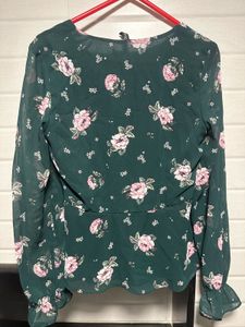 H&amp;M Bottle Green Floral Top