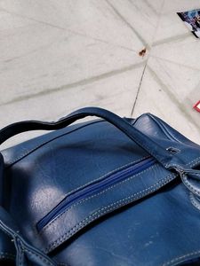 2 Hand Bags