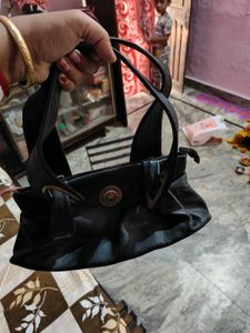 Elegant Black Handbag