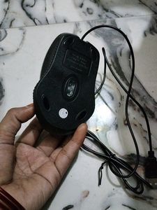 Black USB Computer Mouse