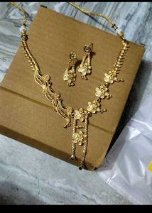 Golden Polish Artificial Set With Two Earing  New