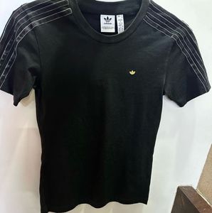 Adidas Originals trefoil T- shirt