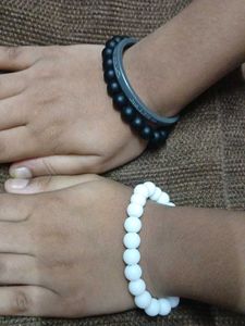 White Beaded Bracelet Combo (5)