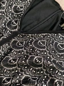 Bodycon Avirate Size M Dress