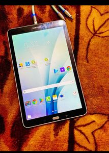 Samsung Galaxy Tab E 9.6&#34; SM-T560NU 16GB White