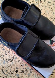 Addison boy schoolShoes 11 size