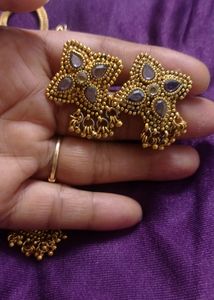 Golden Pendant Set With Chain