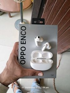 Oppo enco x2