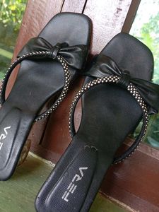 Black Bow Flats