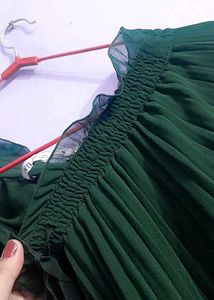trendy pleated zara skirt