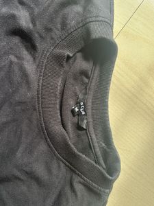 Black Long Sleeve Sweatshirt