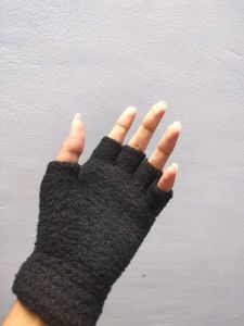 Fingerless Gloves