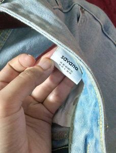 SAVANA Ripped Light Wash Jeans