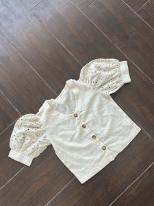A Breezy Linen Crop Top