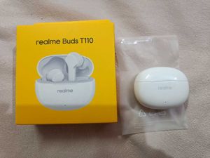 🆕 Realme Earbuds