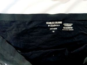 🇬🇧✨ Seamless Black Penty Back Net Pattern