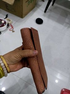 Wallet With Mobile Keeper Pouch