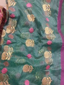 Purple 💜 Tissue Cloth With Shawl