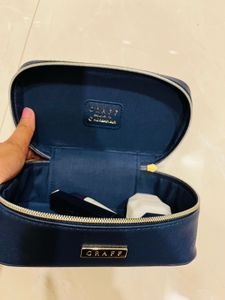 GRAFF Travel Bag With Grooming Kit