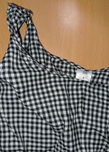 Black and White Check Crop Top