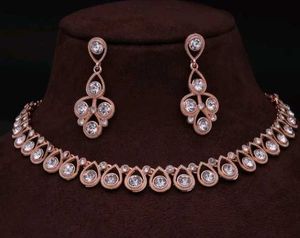 Brado Rose Gold Jewelry Set