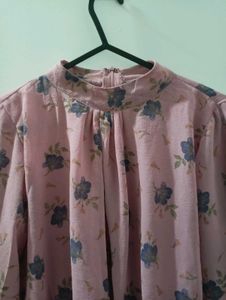 Floral Print Top🌸