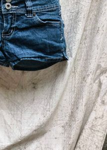 1249. Denim Mini Shorts