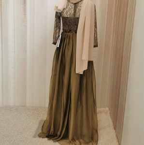 Elegant Lace Maxi Dress