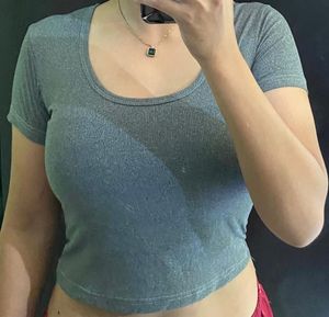 LU XI BIE ER Gray Ribbed Crop Top